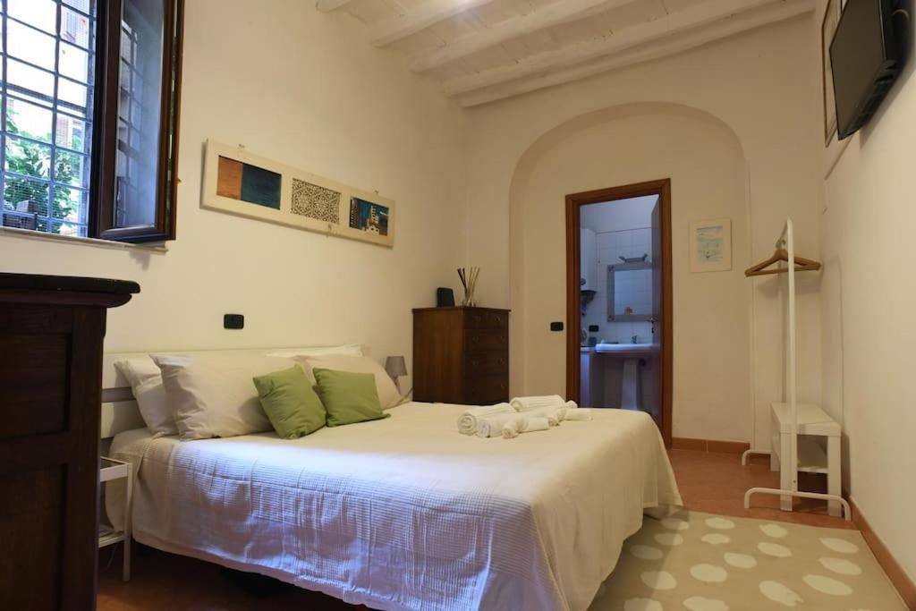 Locanda Cappellari - Campo De' Fiori Róma Kültér fotó